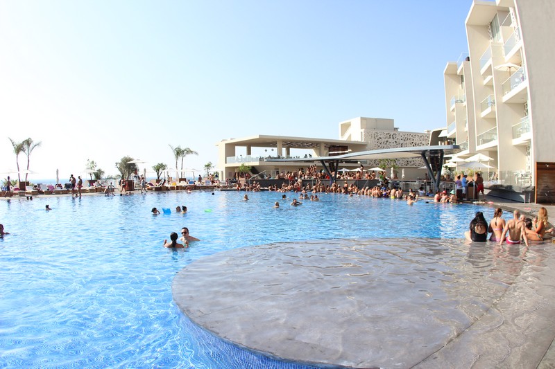 Sunday Pool Party at Whitelace